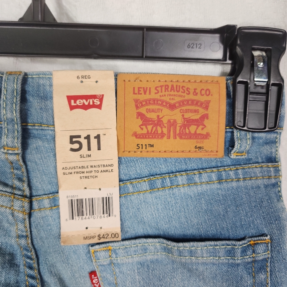 Jean - Picture 4 of 5